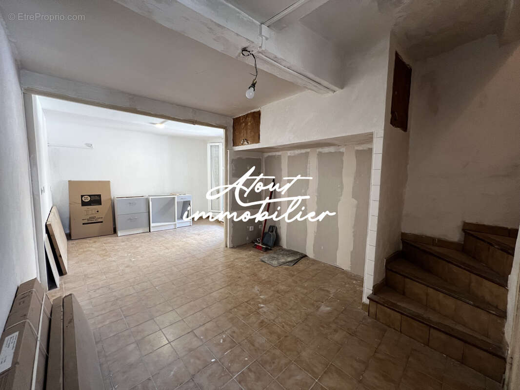 Nebian - maison de village a renover - photo 3