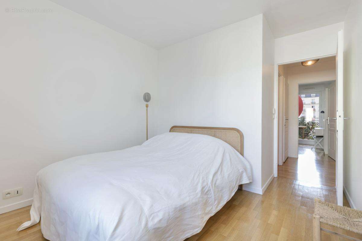 Appartement à ISSY-LES-MOULINEAUX
