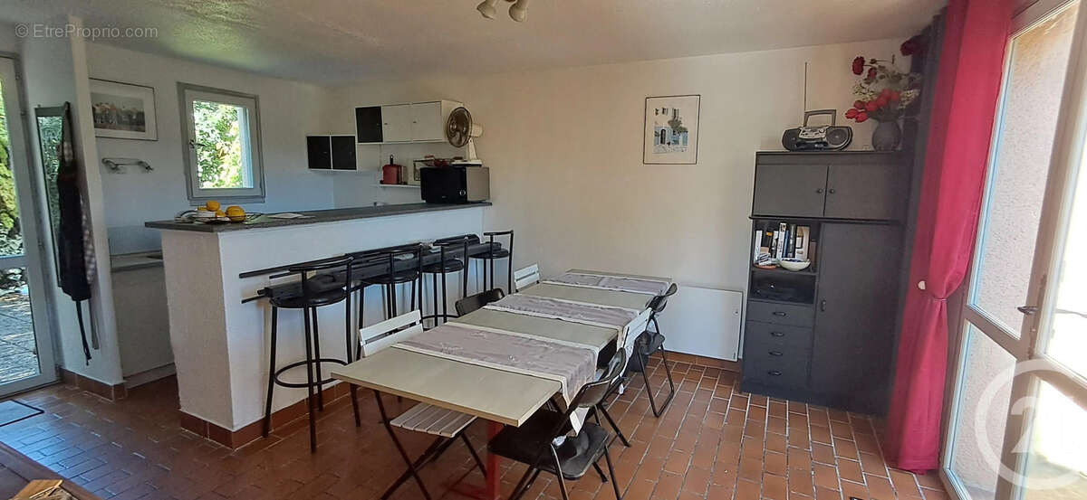 Maison à SAINT-CYPRIEN