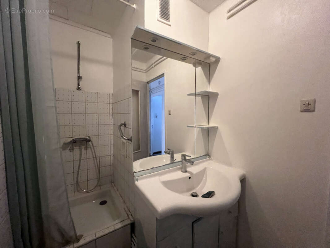 Appartement type T3 avec balcon 47200 Marmande - photo 11