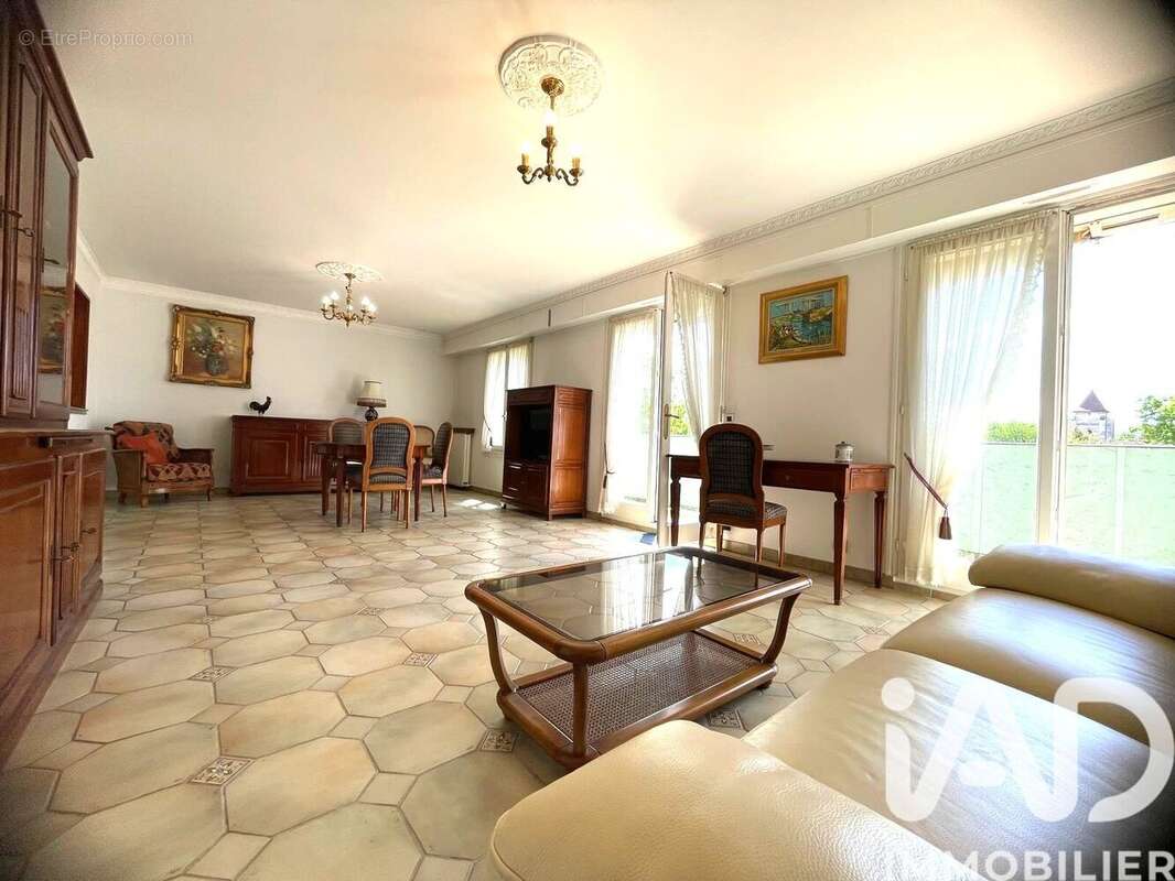 Photo 5 - Appartement à CHEVILLY-LARUE