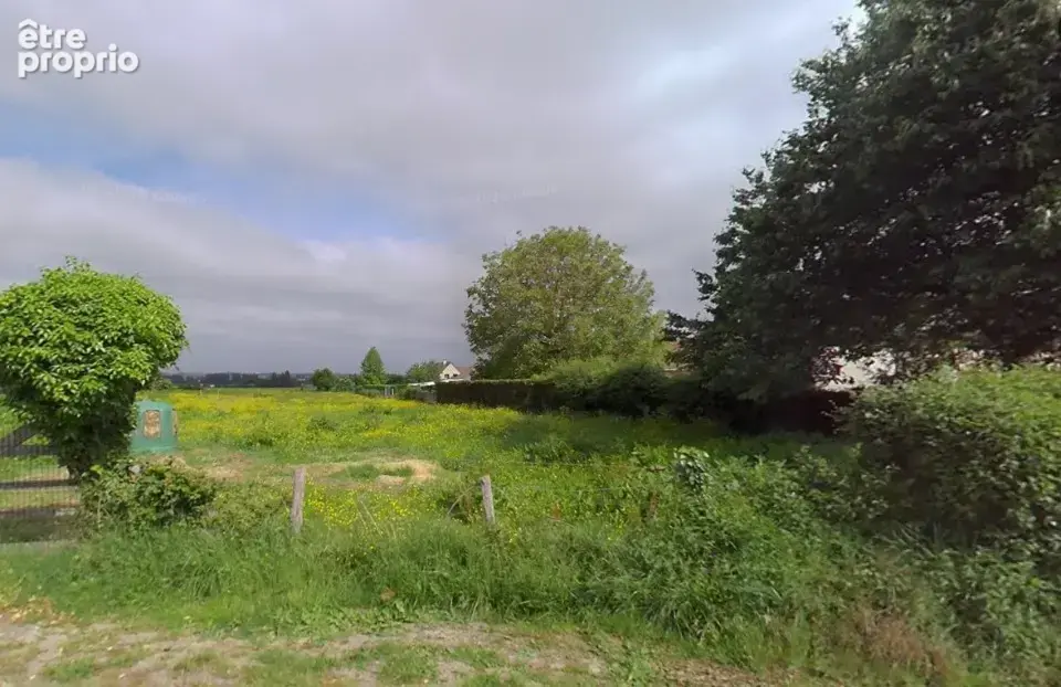 Terrain à SAINT-PIERRE-DES-FLEURS