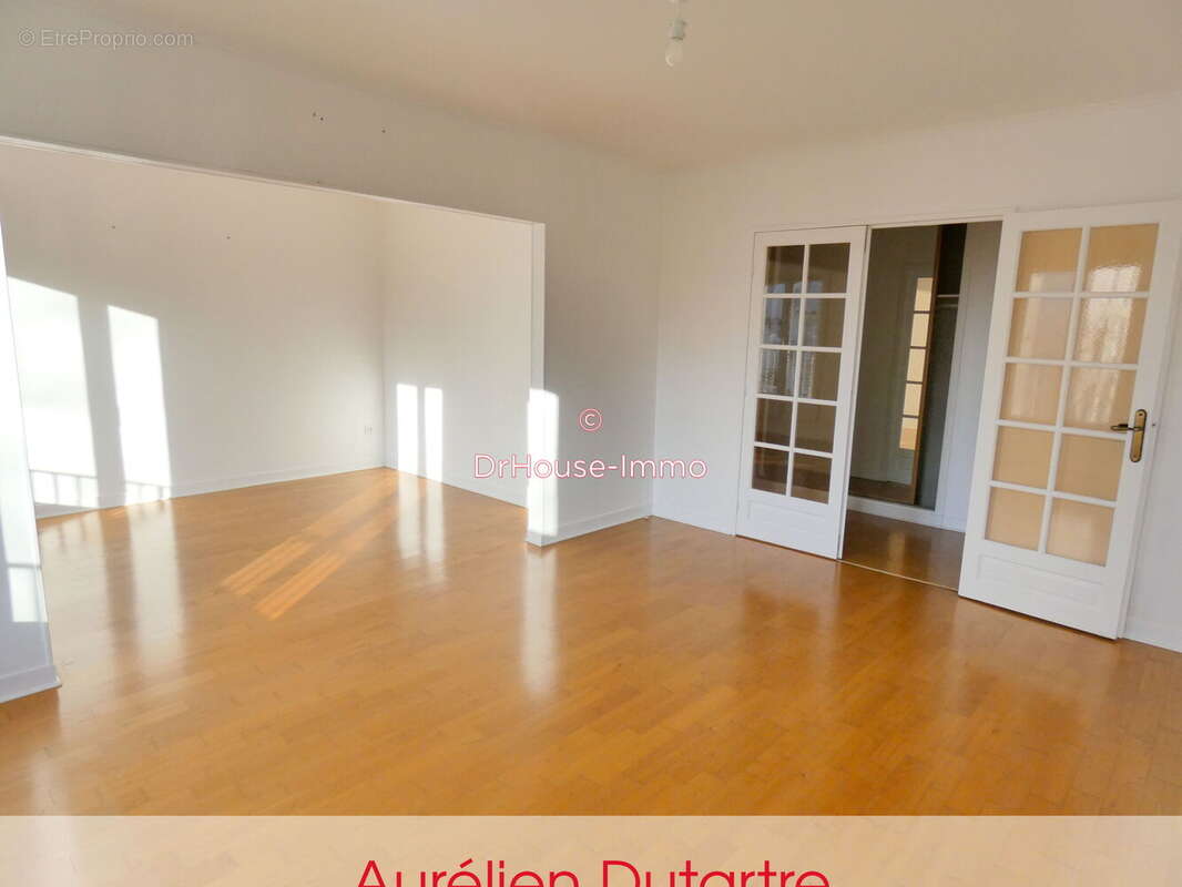 Appartement à FLEURY-LES-AUBRAIS