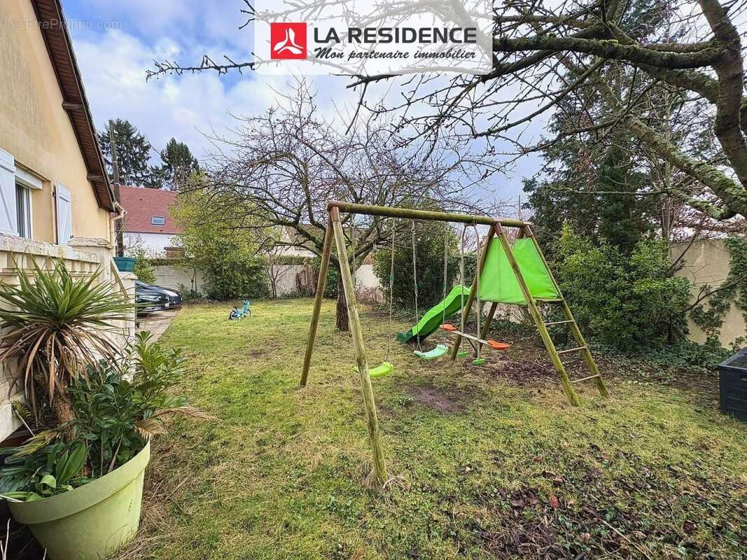 Maison à MONTIGNY-LES-CORMEILLES