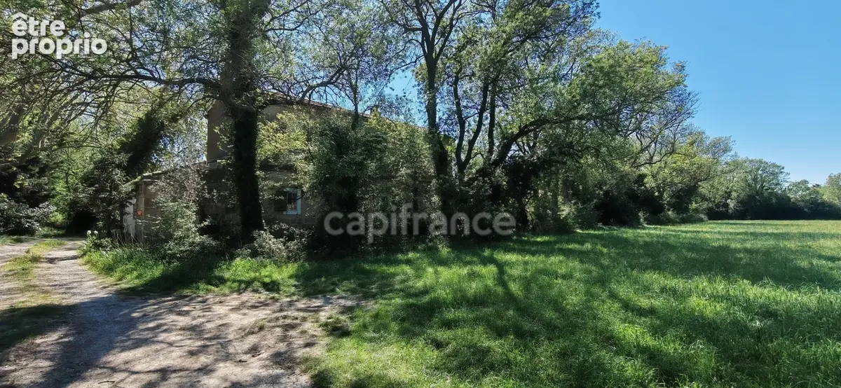 Dpt Bouches du Rhône (13), à vendre FONTVIEILLE propriete P5 - photo 2