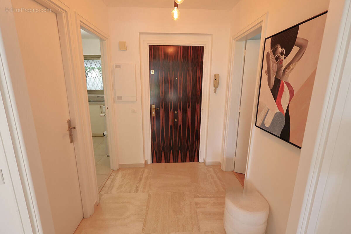 Appartement Le Cannet mairie 2 pièce(s) 54.44 m² avec piscine - photo 17