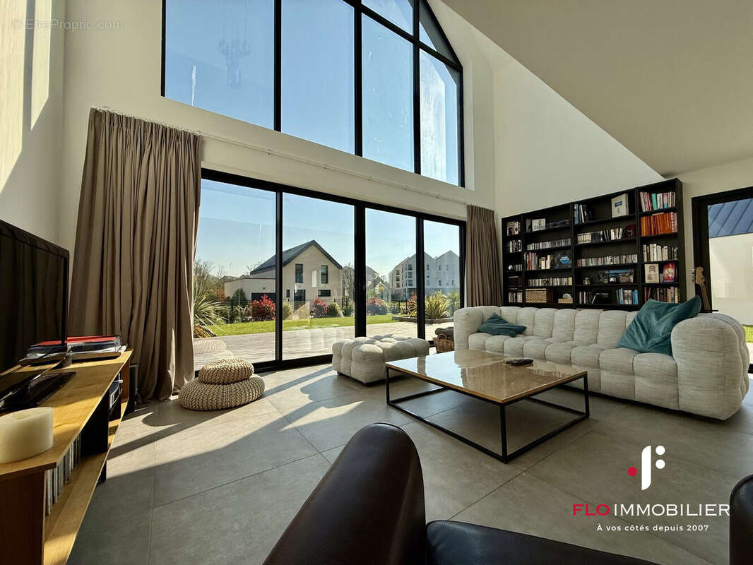 Maison à BENOUVILLE