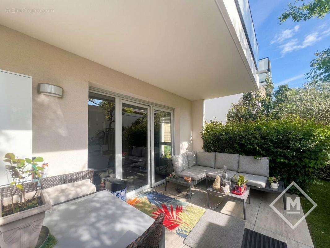 Appartement à MARSEILLE-9E