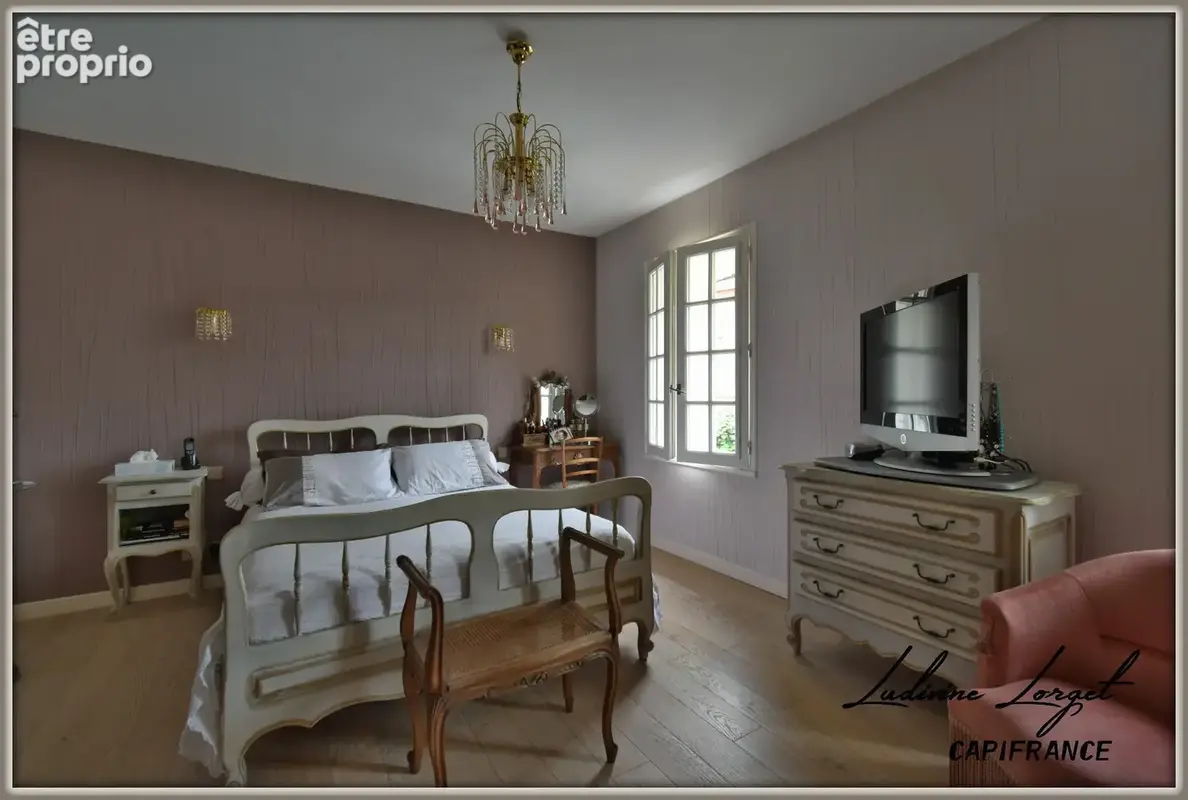 Maison à vendre 6 pièces proche de CHATEAU-THIERRY (02) 154m2 -3 chambres - 1 pièce bureau-  Garage semi couvert - cour 65m2 - T - photo 6