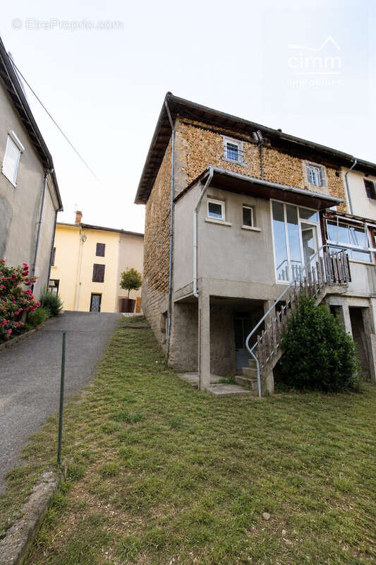 Maison 76 m² à Roybon  - photo 6