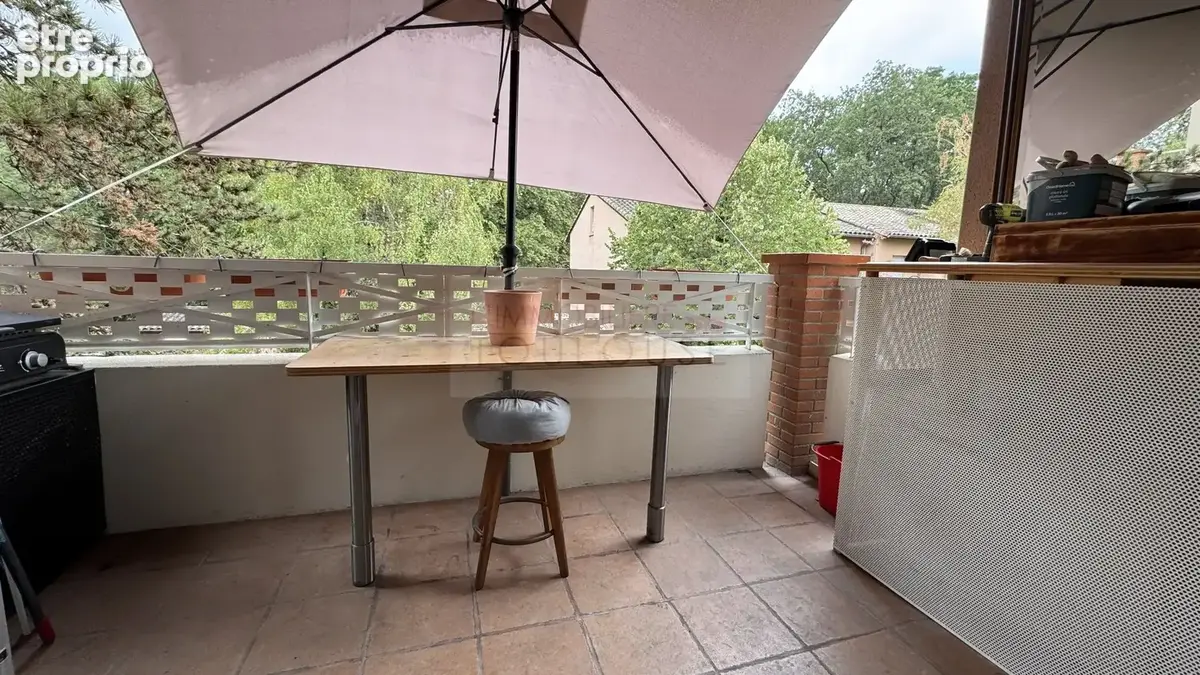 Saint-jean t4 duplex dernier etage + balcon + parking - photo 3