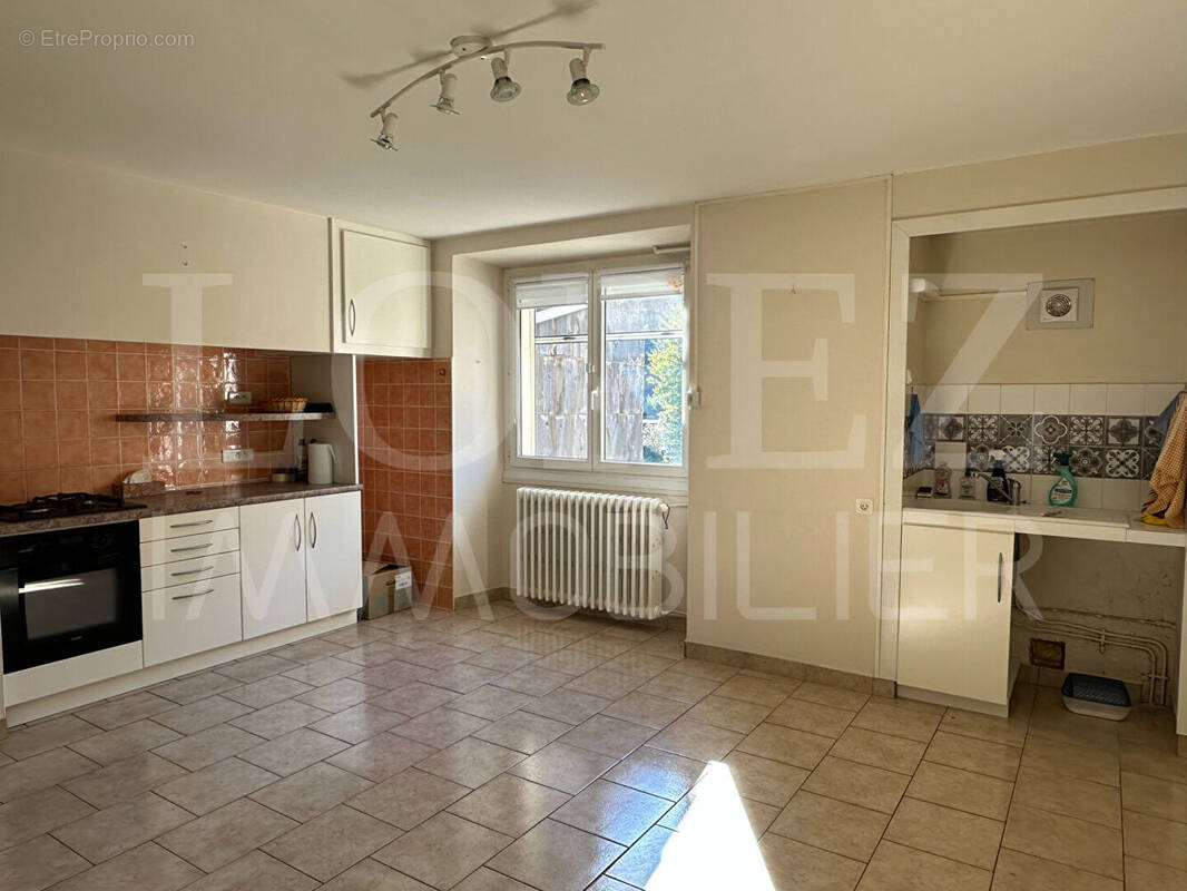 Maison à LABASTIDE-ROUAIROUX