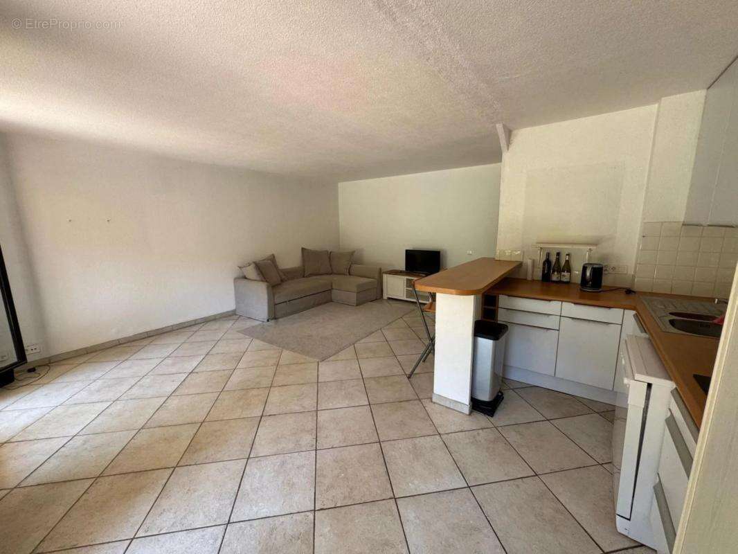 Appartement à MOUGINS