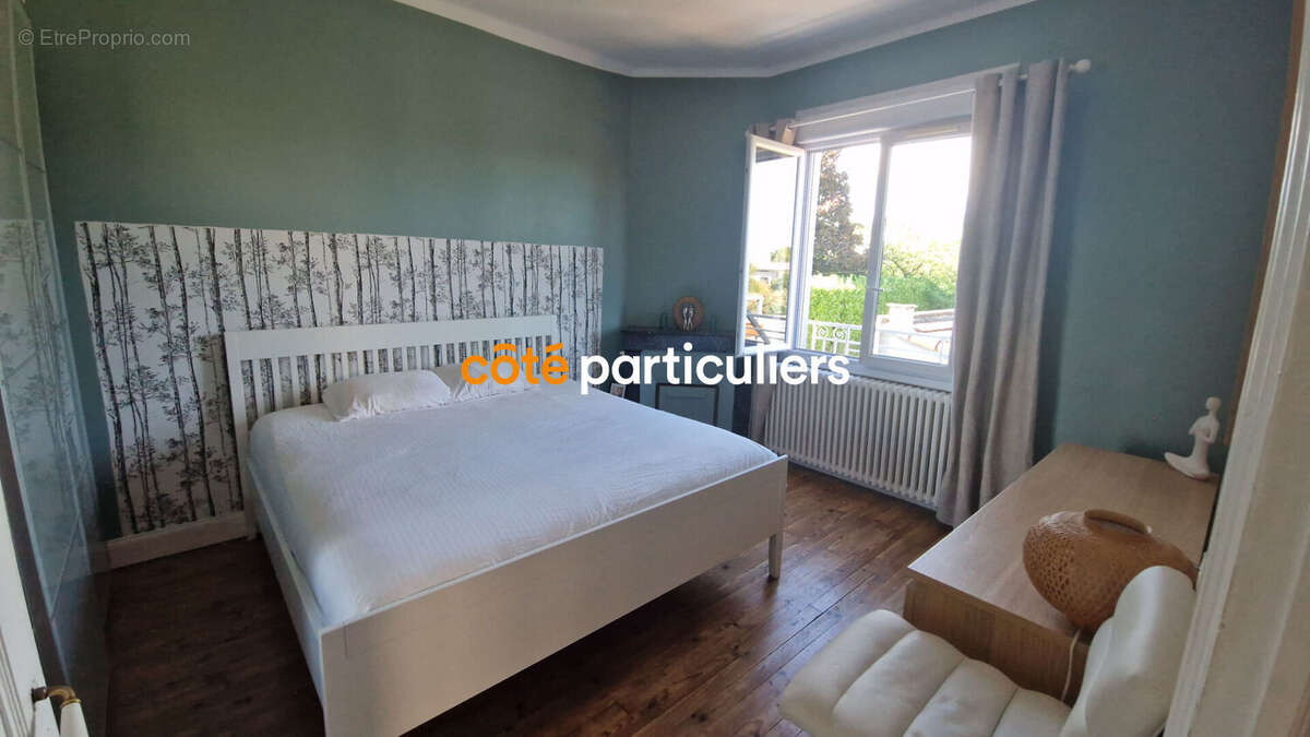 Maison à MAS-GRENIER