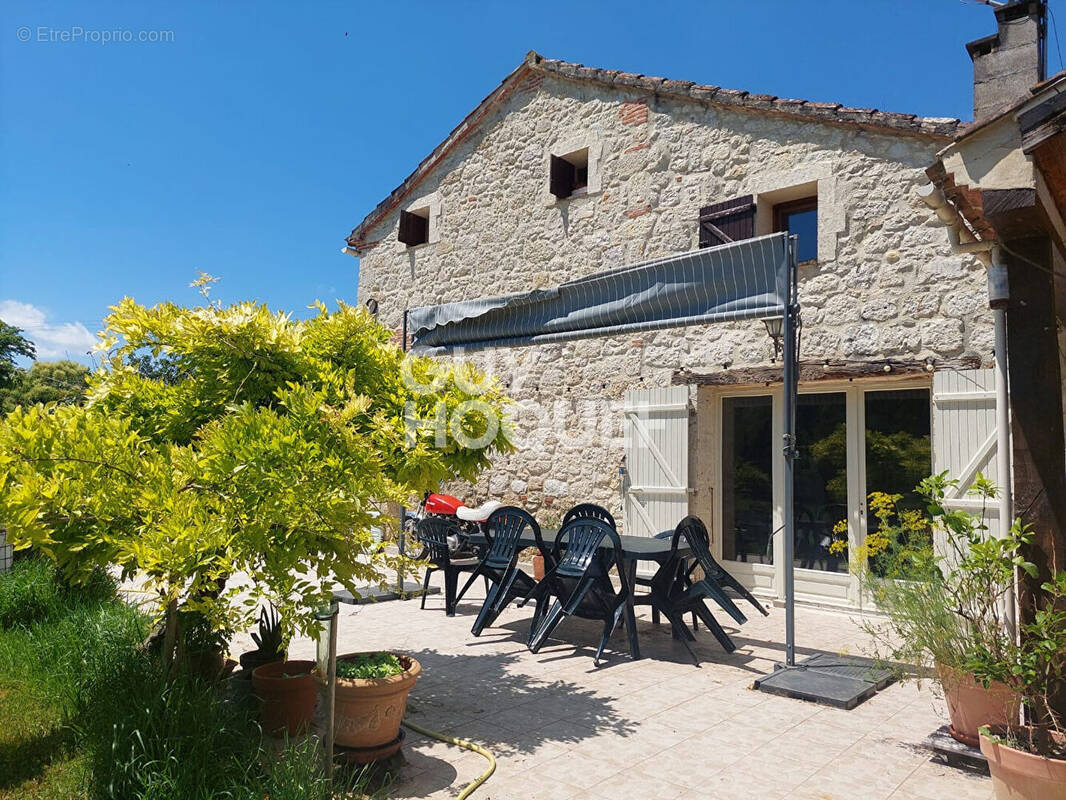 Maison à CASTELCULIER