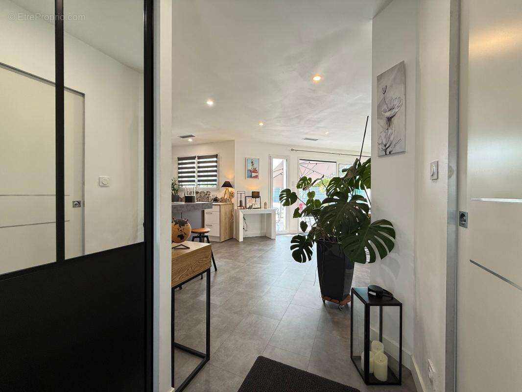 Maison à SAINT-SULPICE-DE-ROYAN