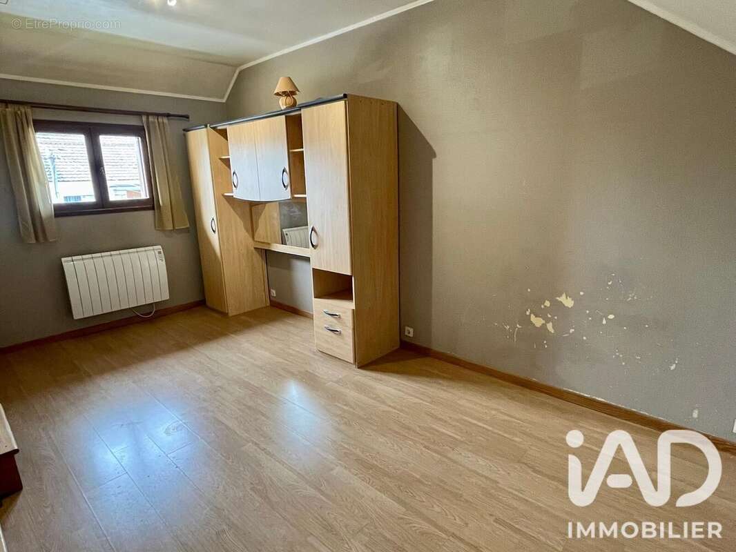Maison 118 m² à Pierrefitte-Sur-Seine  - photo 9
