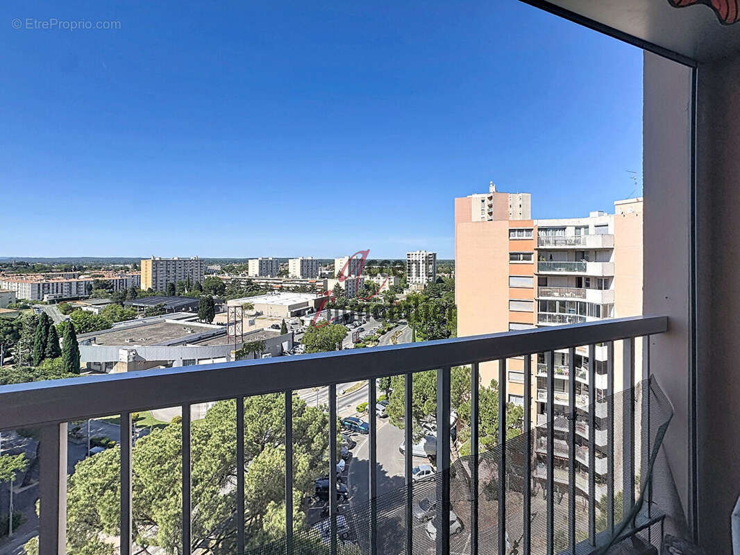Appartement à SALON-DE-PROVENCE