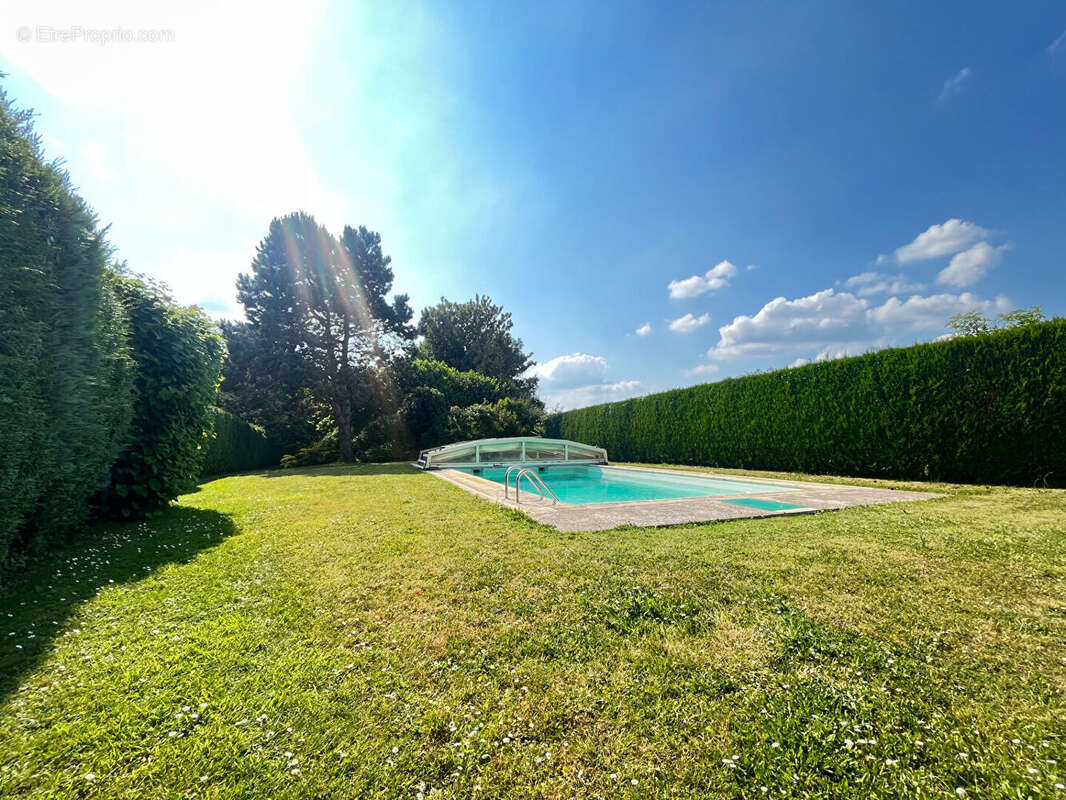 Maison à LYONS-LA-FORET