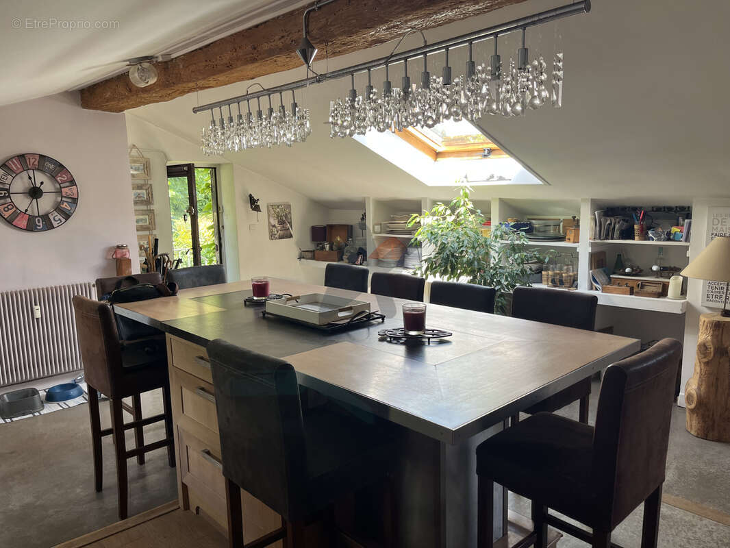 Appartement à LISSIEU