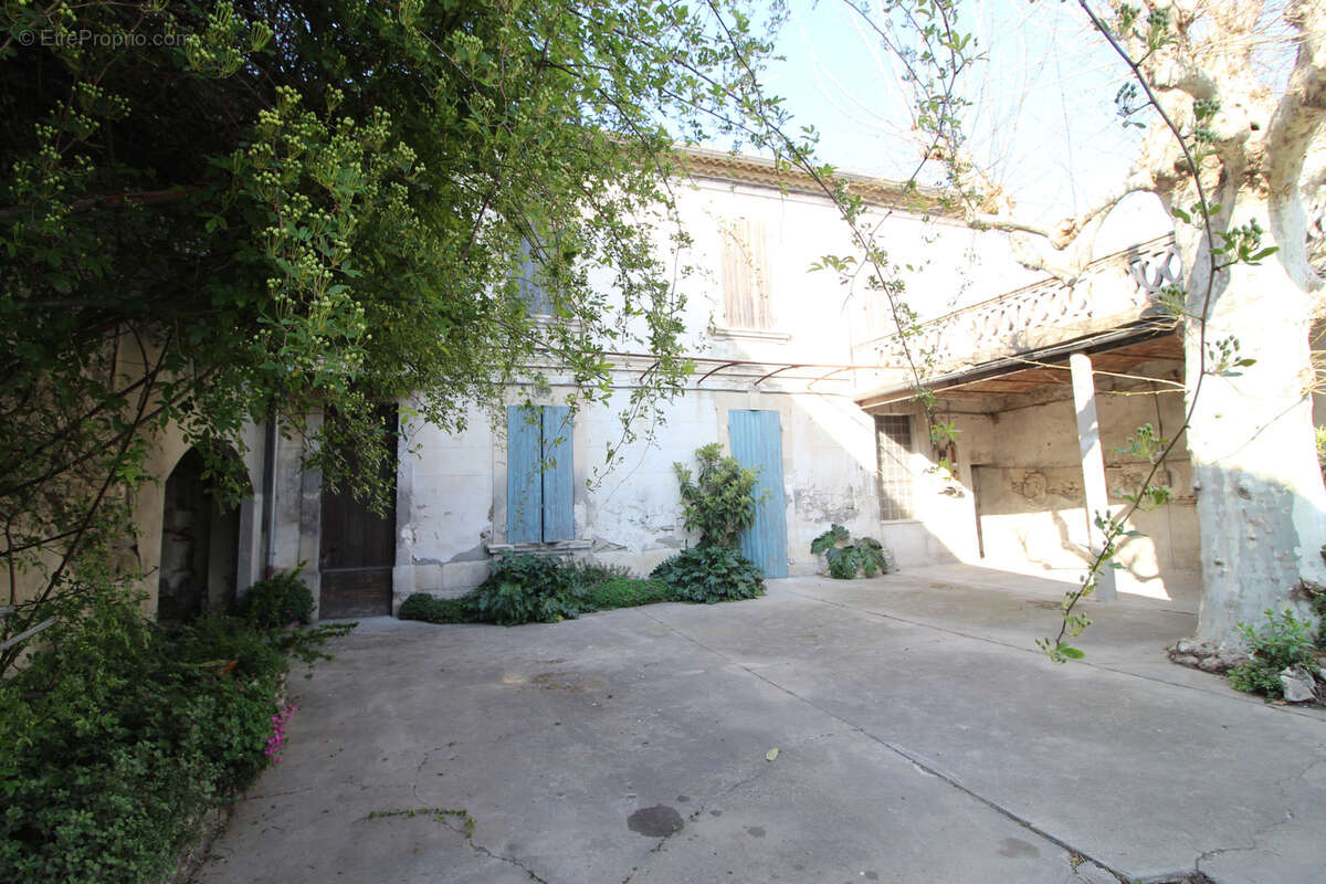 Maison à CAUMONT-SUR-DURANCE