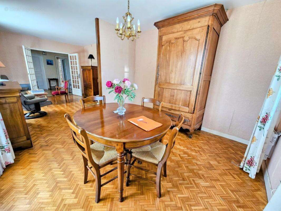 Maison à AIGREFEUILLE-D'AUNIS