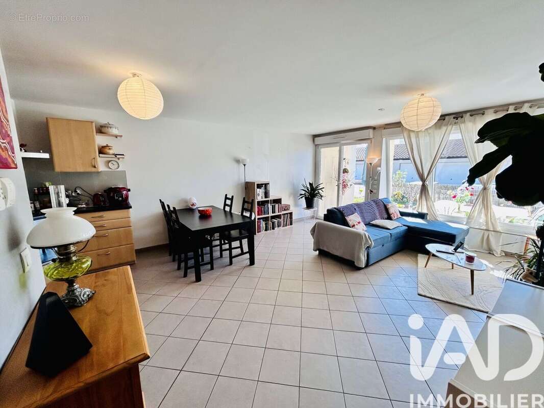 Photo 3 - Appartement à AMNEVILLE