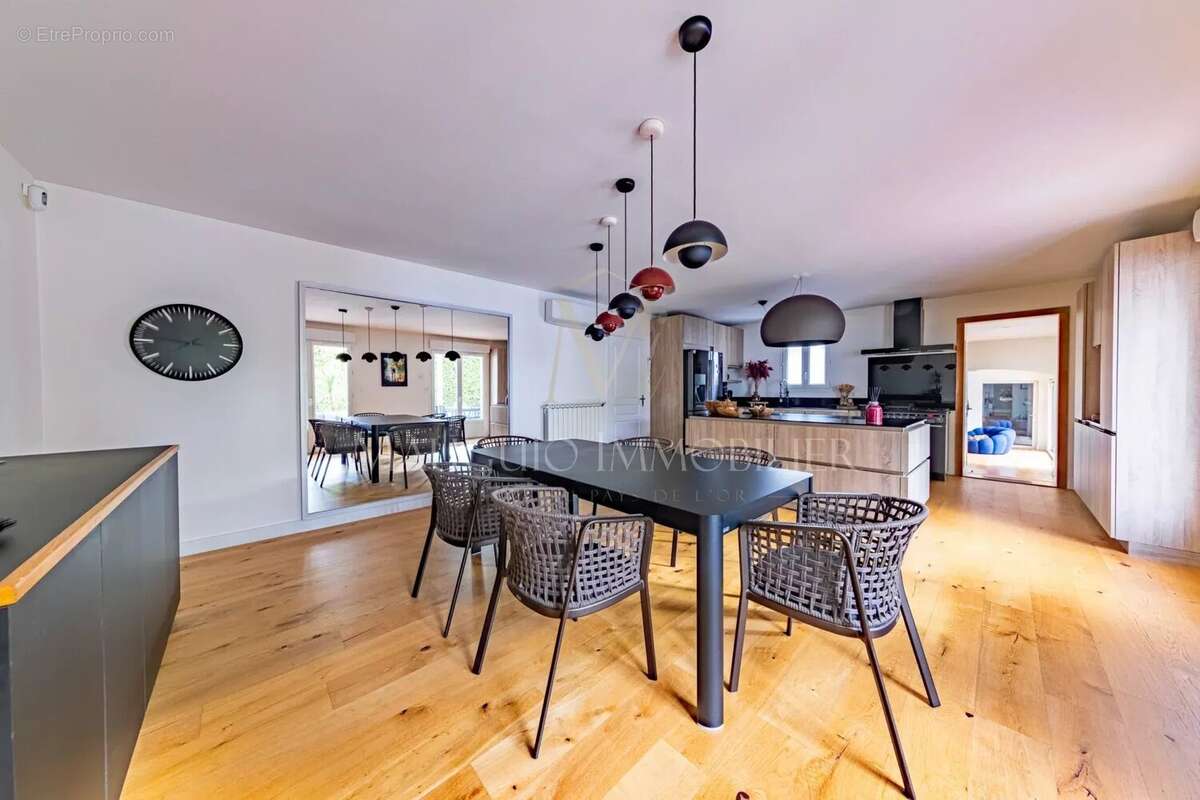 Maison à LANSARGUES