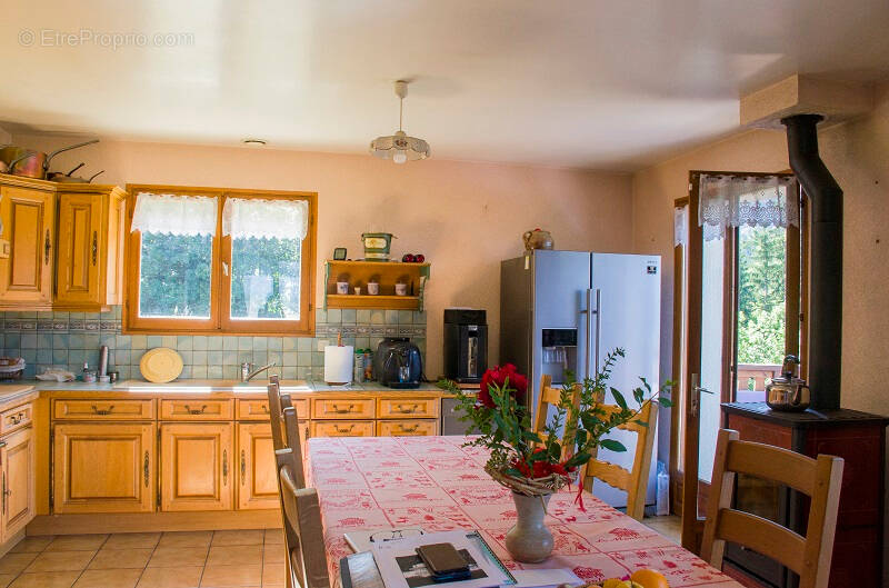 Maison à MONTAIMONT