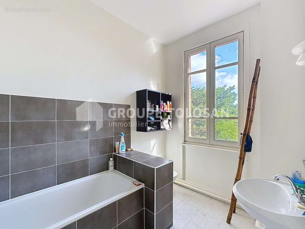 Maison à SAINTE-FOY-D&#039;AIGREFEUILLE