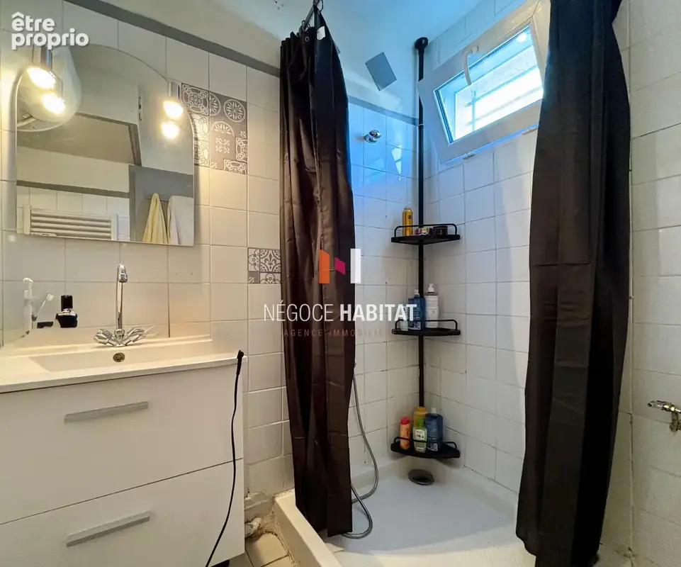 Immeuble 3 appartements avec jardin et parkings - Fabrègues, terrain de 429 m2 - photo 10