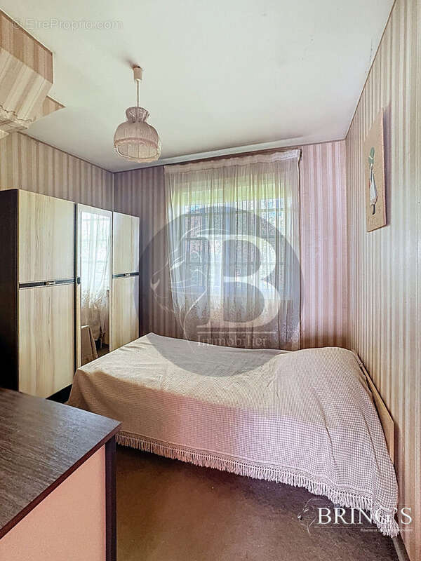 Chambre 2 RDC - Maison à CHATEAUBRIANT