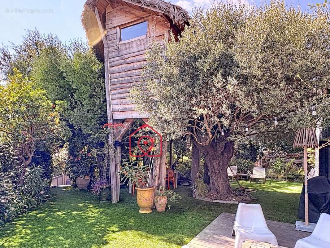 Maison à CAVALAIRE-SUR-MER