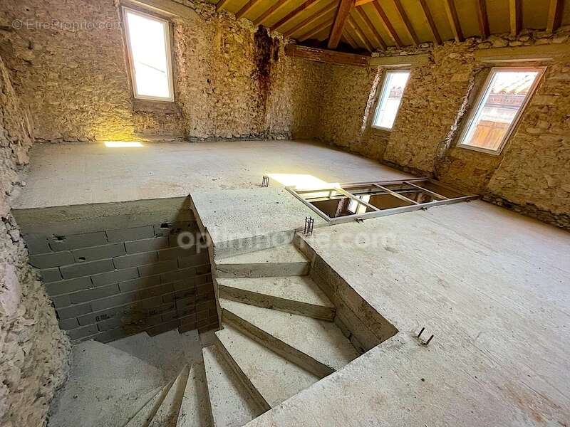 Maison à PAZIOLS