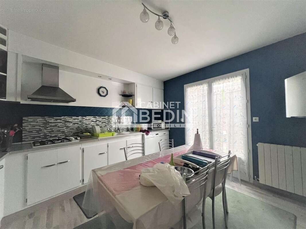 Maison à VILLEGOUGE