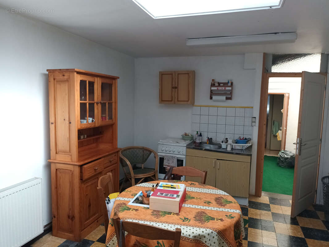 Maison à VIEUX-CONDE