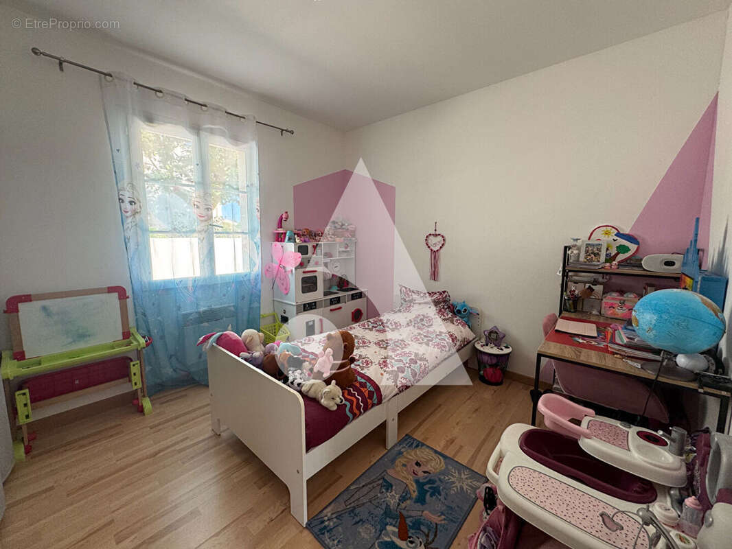 Maison La Laigne 4 pièce(s) 87.36 m2 - photo 8