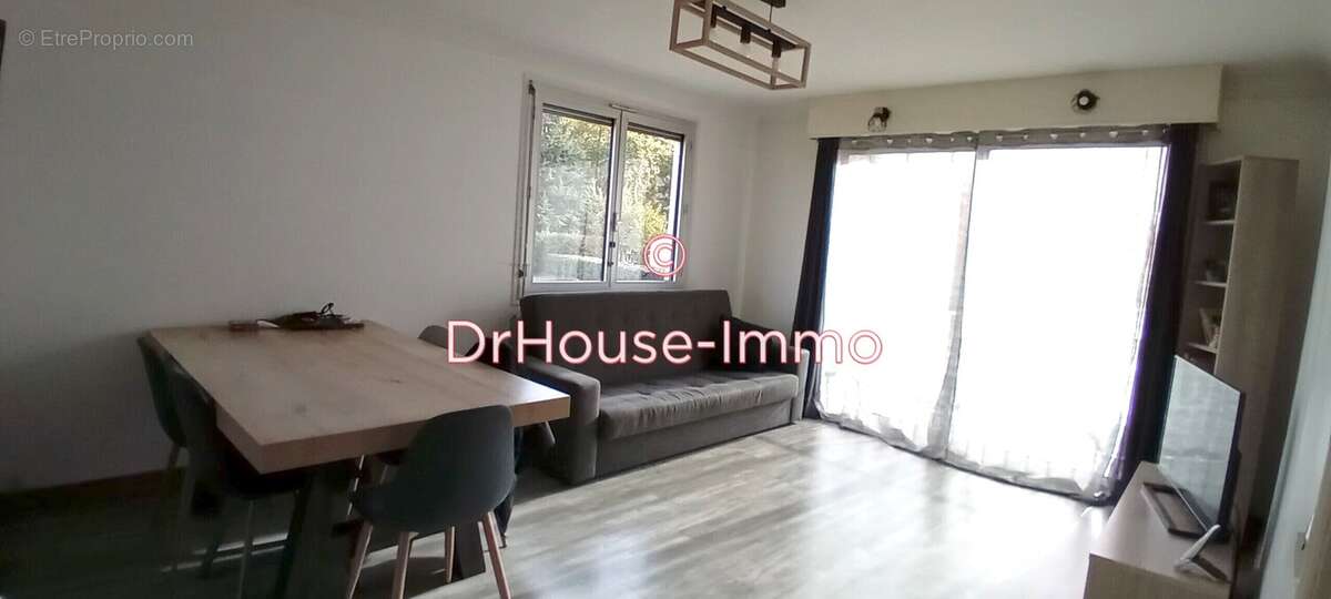 Maison à SAINT-SEBASTIEN-SUR-LOIRE