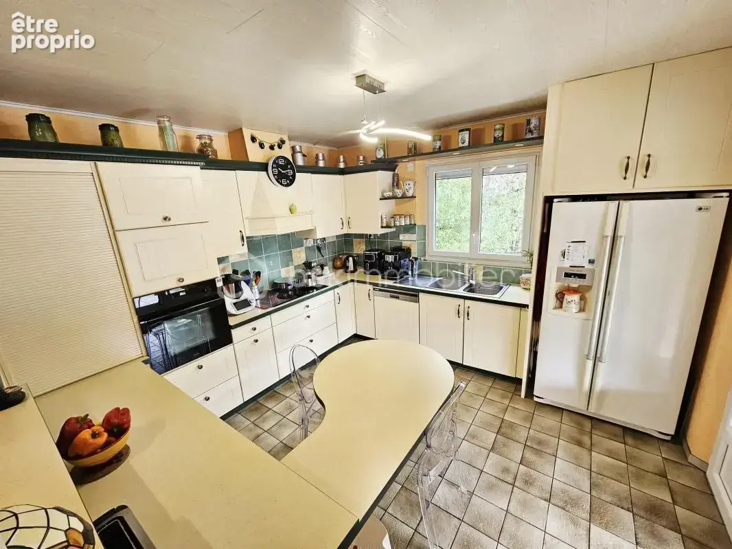 CHAMPEIX – Maison familiale 150 m² – 5 chambres – Terrain 2 000 m² - photo 5