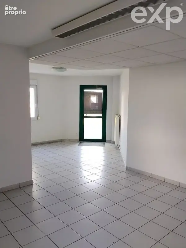 Commerce 93 m² à vendre à Chatenoy-Le-Royal (71880) - photo 4