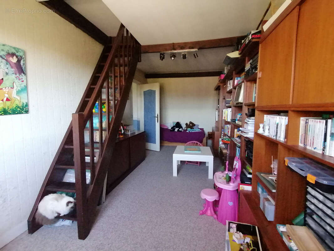 Maison à CERNAY-LA-VILLE