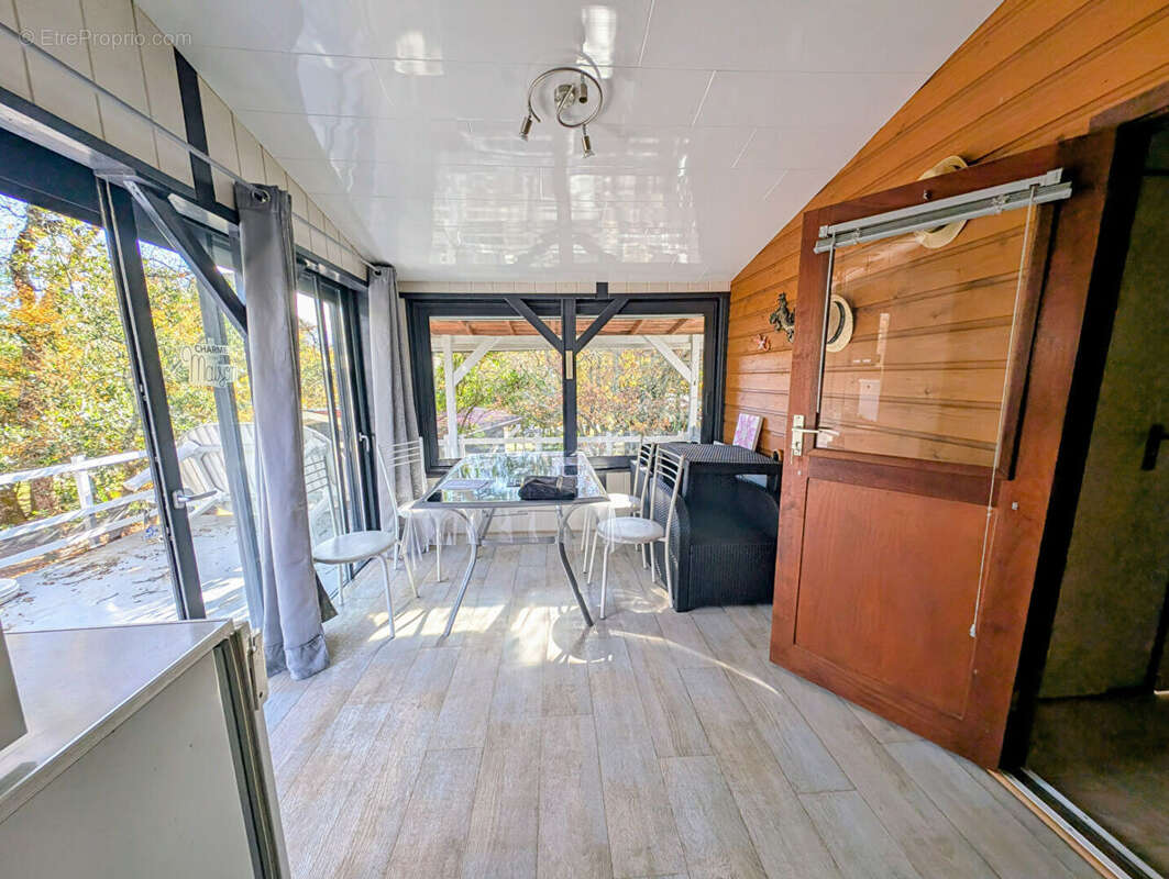 Maison à MEJANNES-LE-CLAP