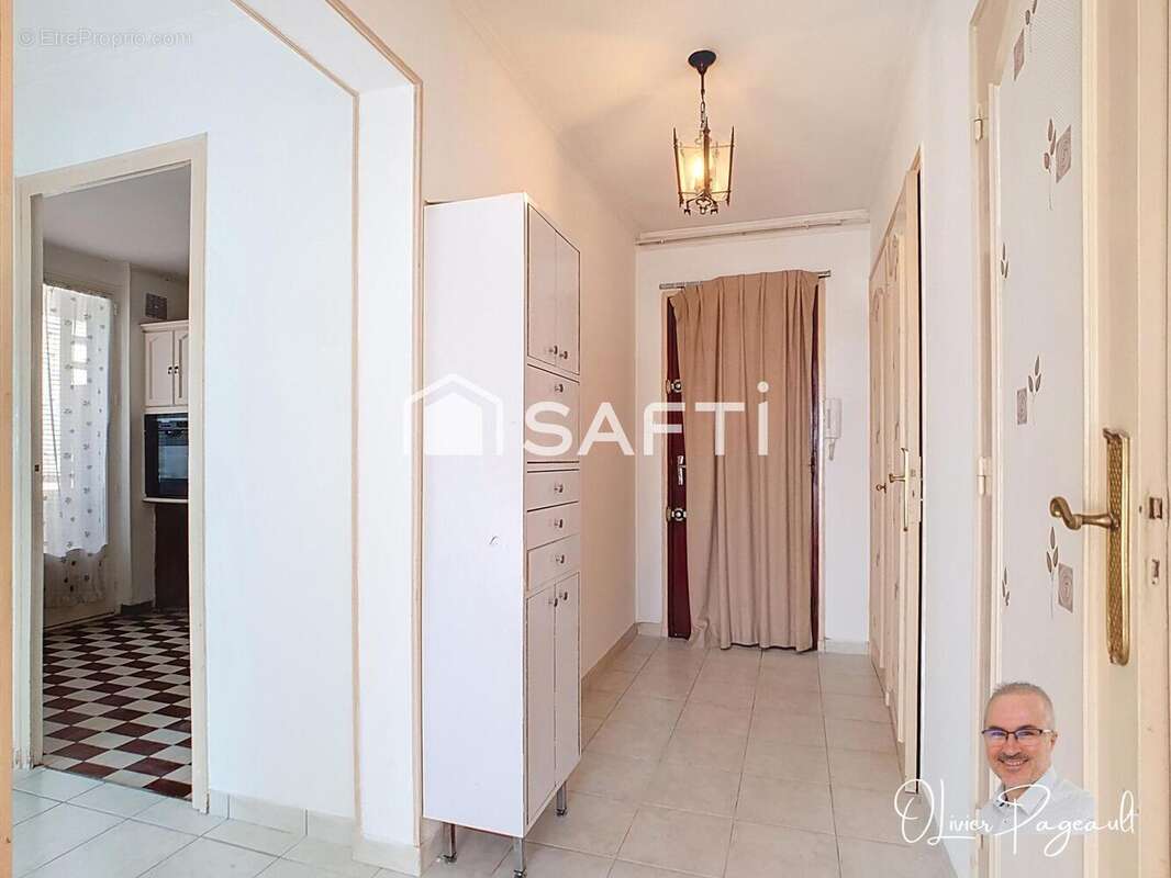 Photo 9 - Appartement à LYON-8E