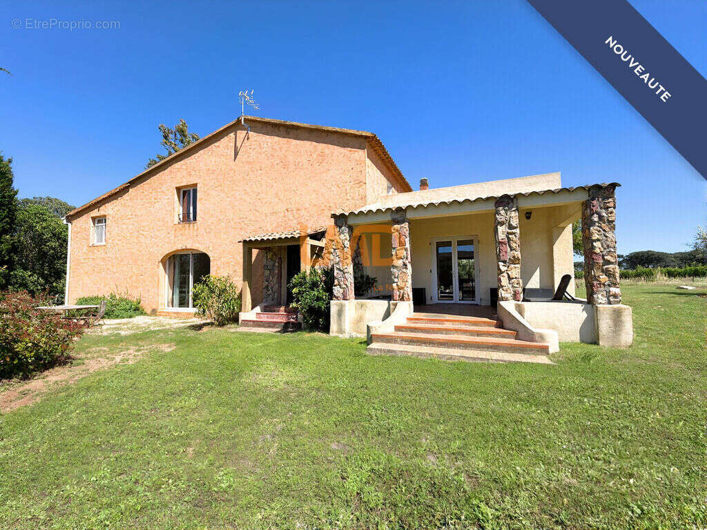 Maison à LA MOTTE