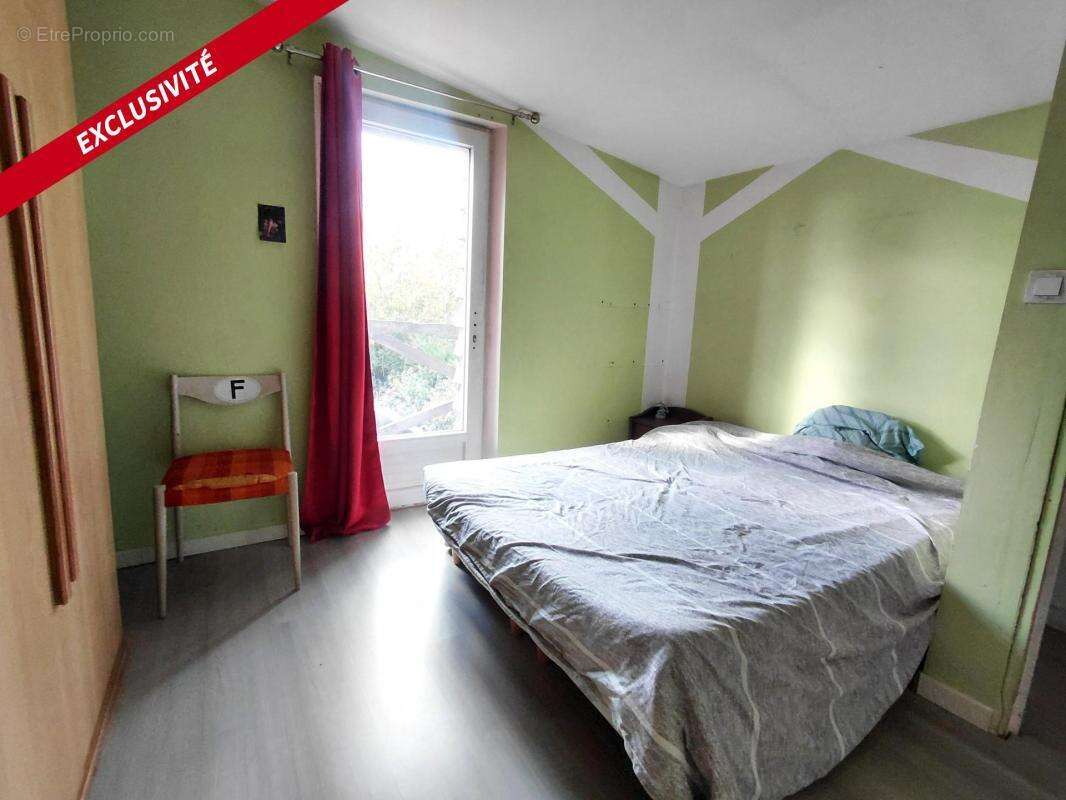 Maison à LE MELE-SUR-SARTHE