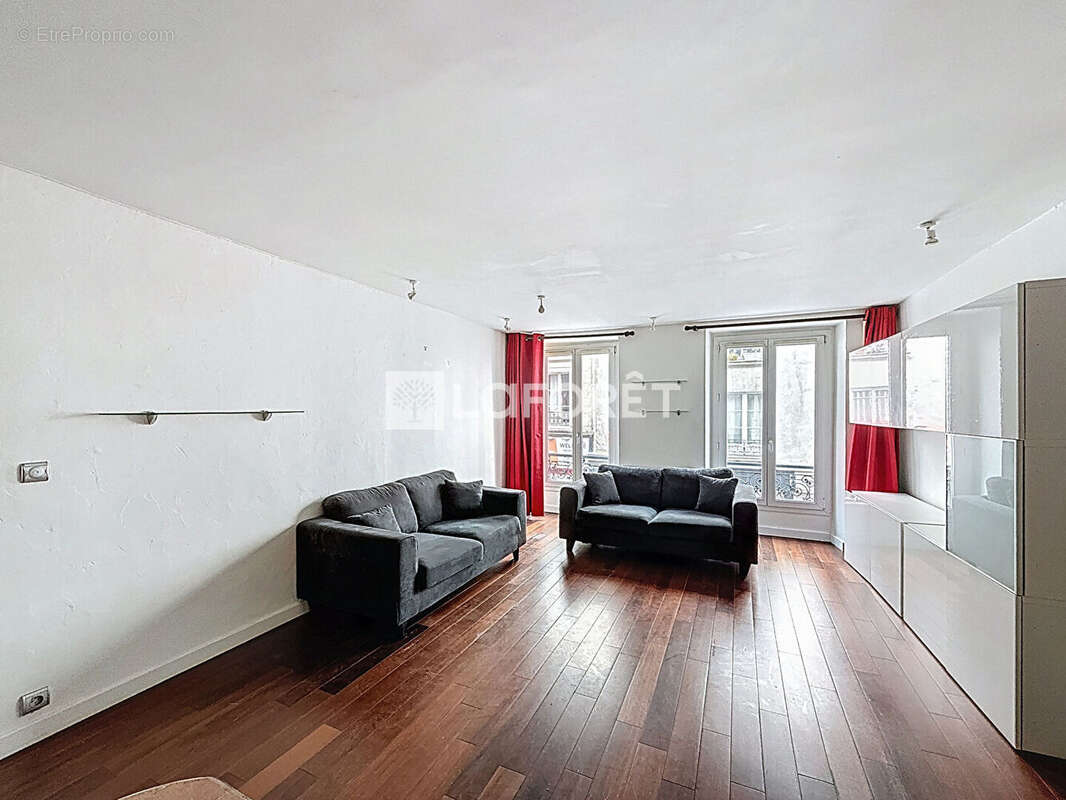 Appartement à PARIS-11E