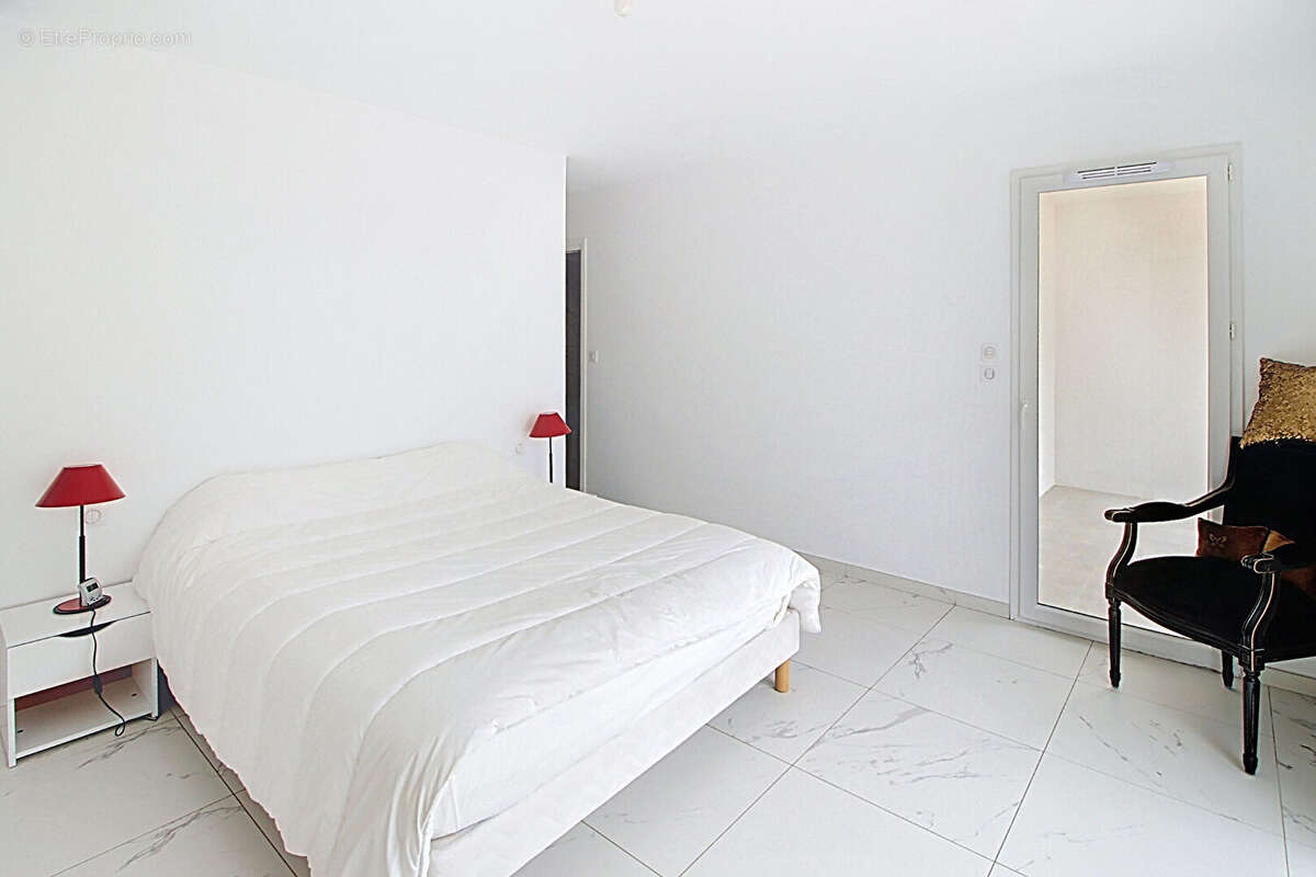 Maison à BAUDINARD-SUR-VERDON