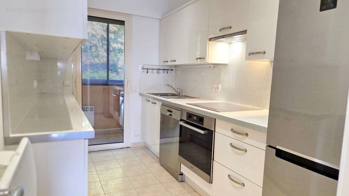 Appartement à LE CANNET