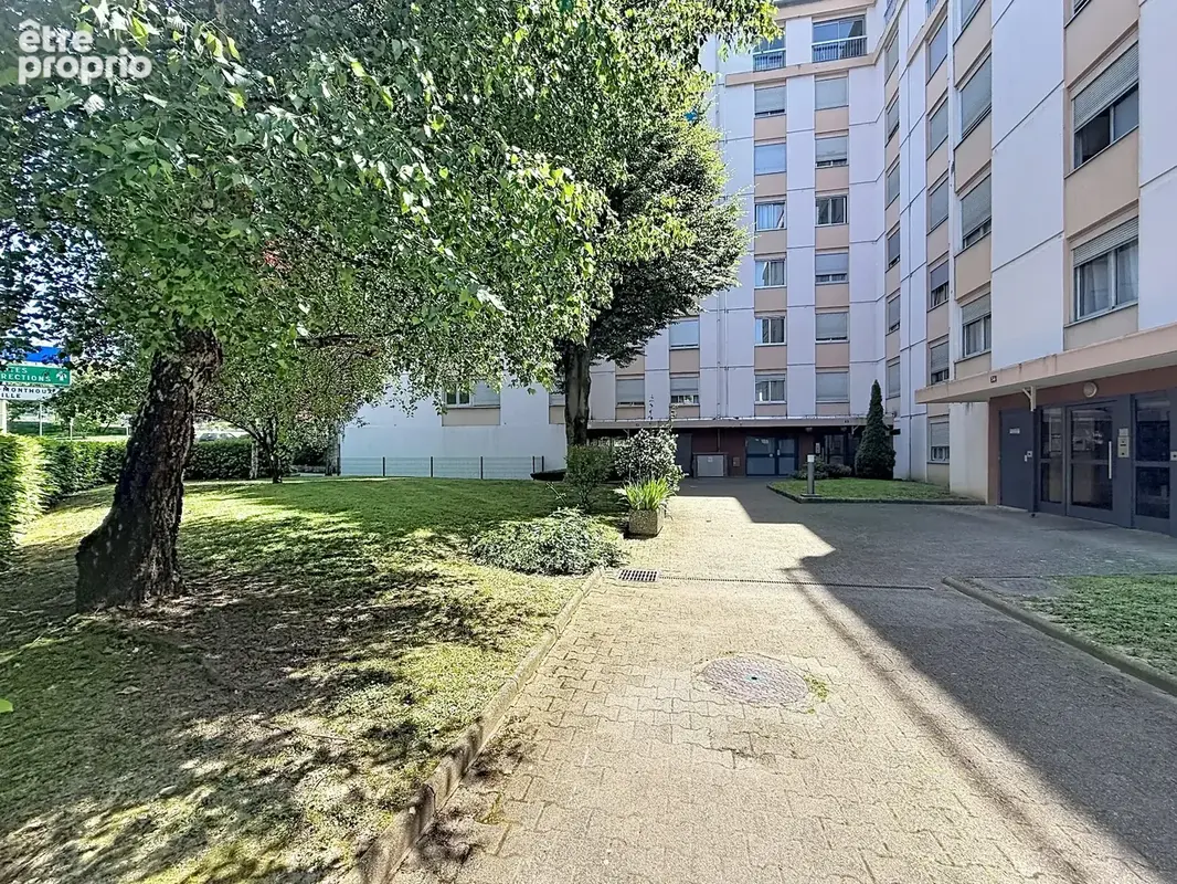 Appartement T3 79m² - bel espace lumineux - ANNEMASSE (74) - photo 13