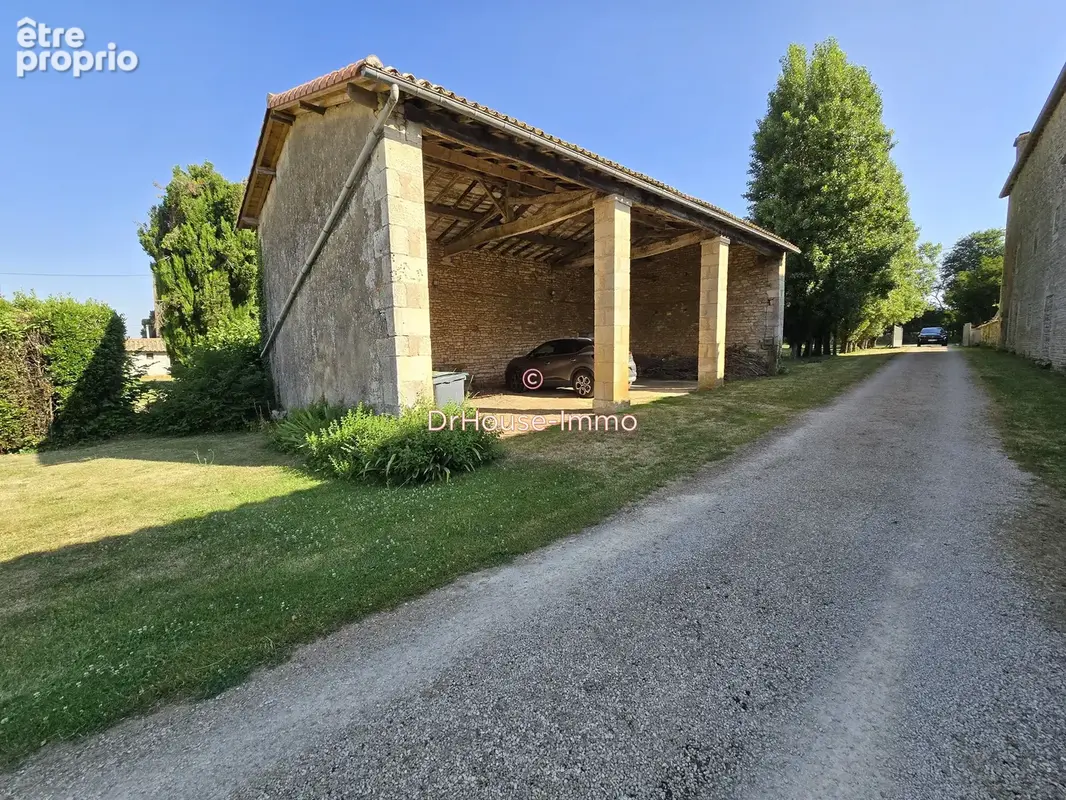 Maison 6 pièces 268 m² à vendre à Cherveux (79410) - photo 24
